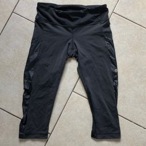 Lululemon crop pants